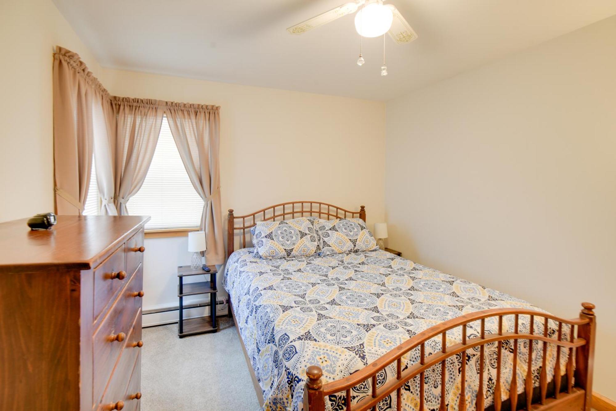 고햄 Cozy Berlin Getaway Near Hiking And Atv Trails! 빌라 외부 사진