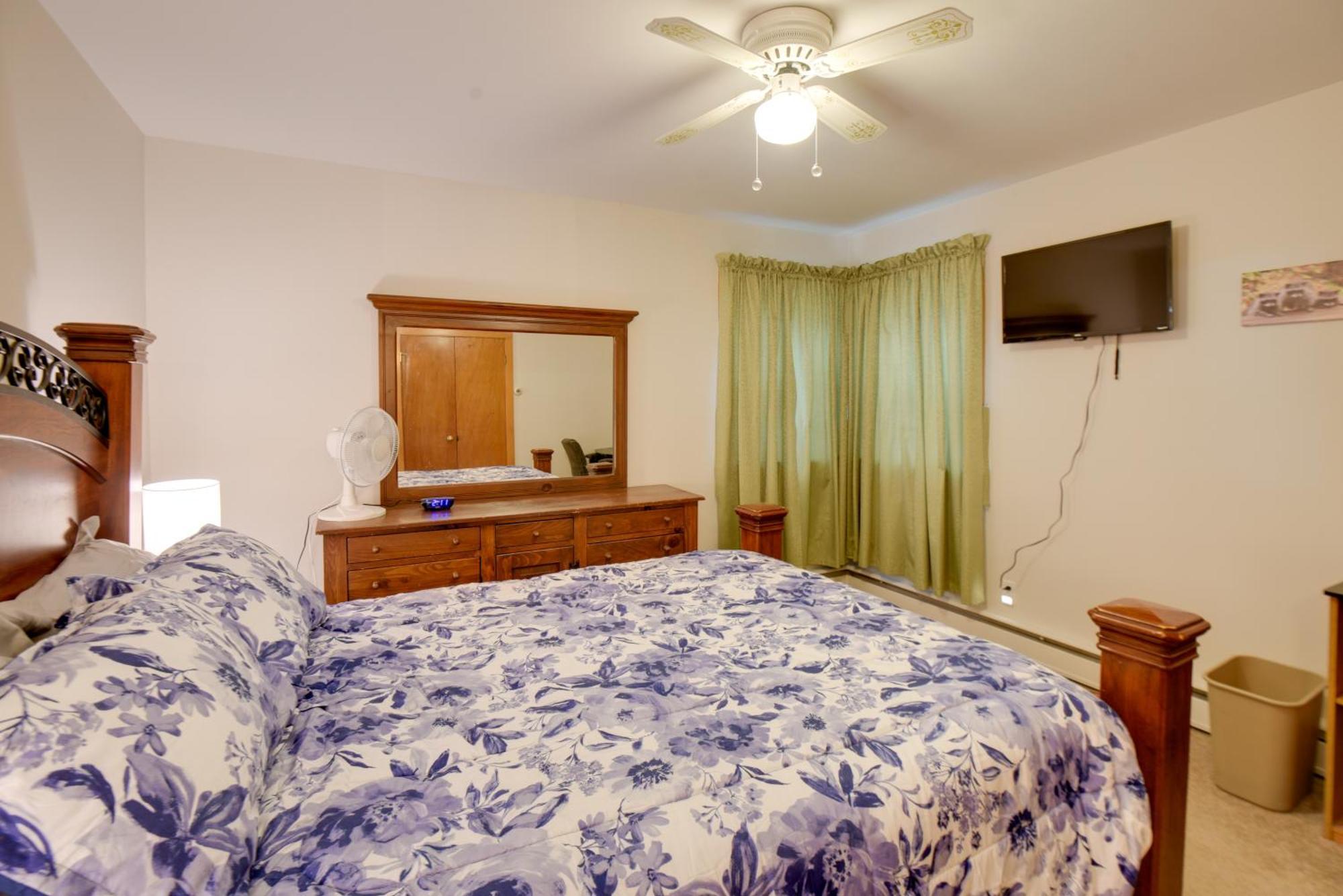 고햄 Cozy Berlin Getaway Near Hiking And Atv Trails! 빌라 외부 사진