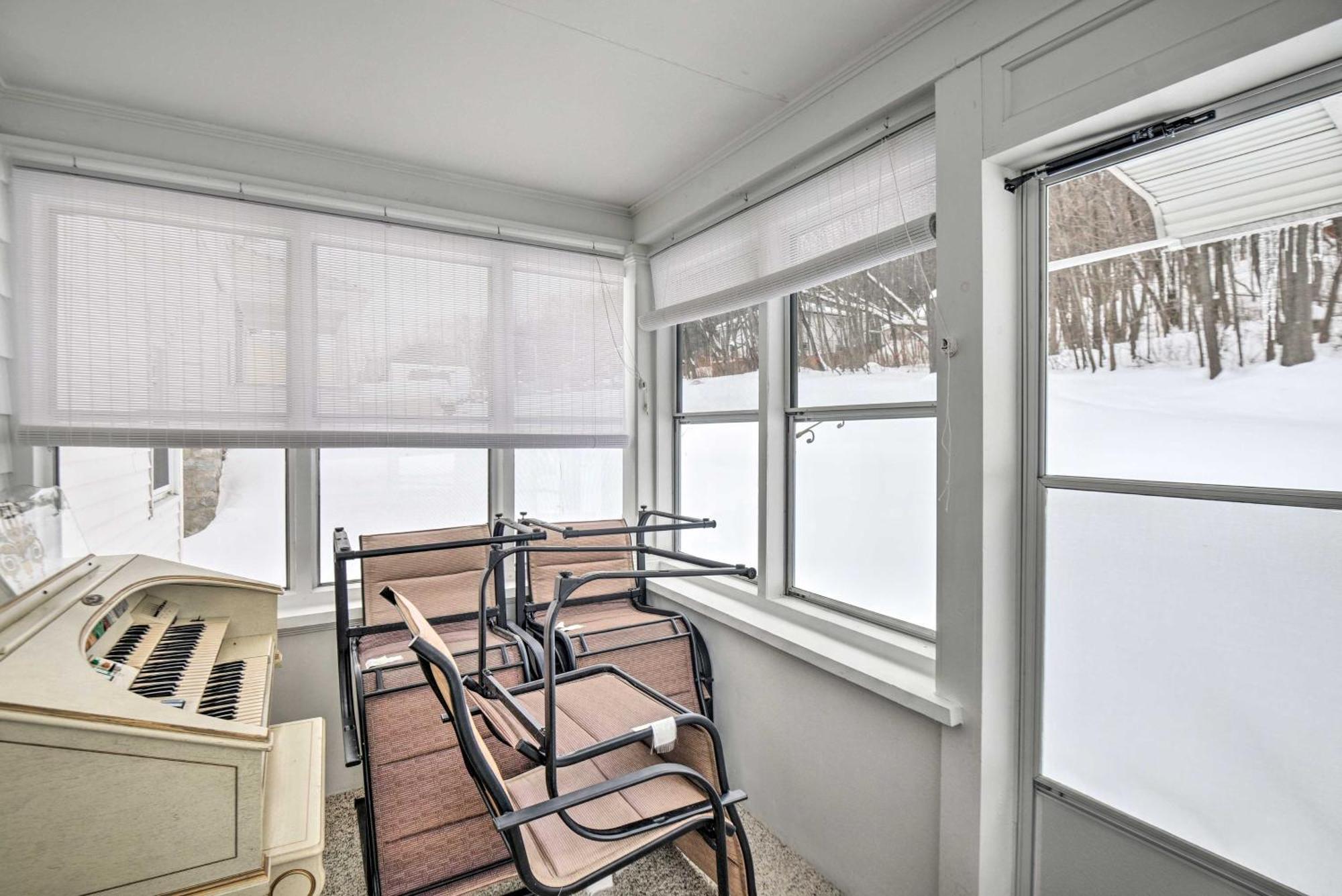 고햄 Cozy Berlin Getaway Near Hiking And Atv Trails! 빌라 외부 사진